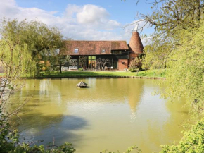 Harbourne Oast, Tenterden